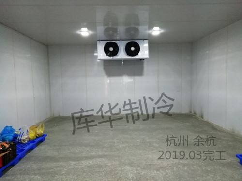 全封閉低溫型風(fēng)冷式制冷機(jī)組